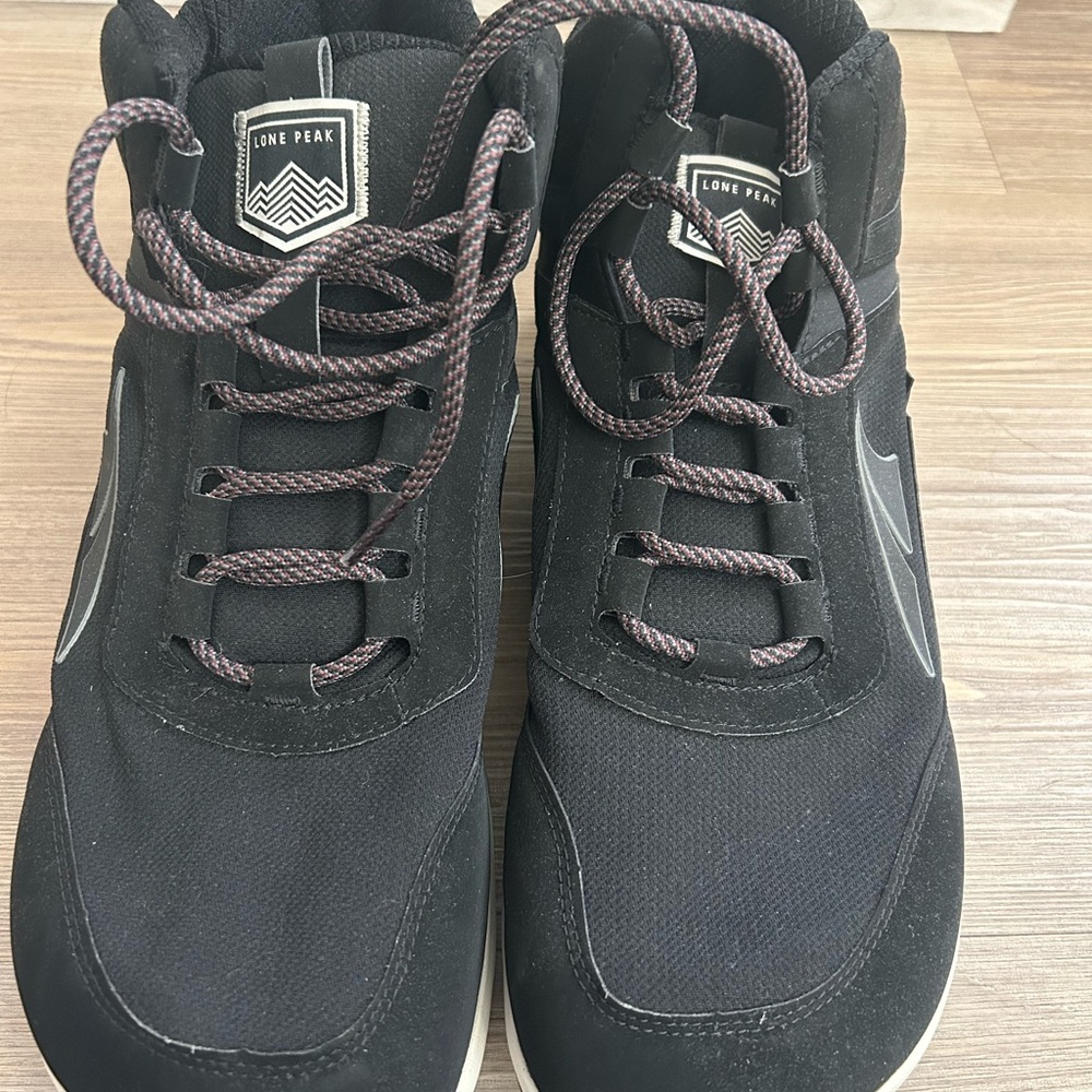 Altra Lone Peak Hiker Trail Men’s Running Shoes